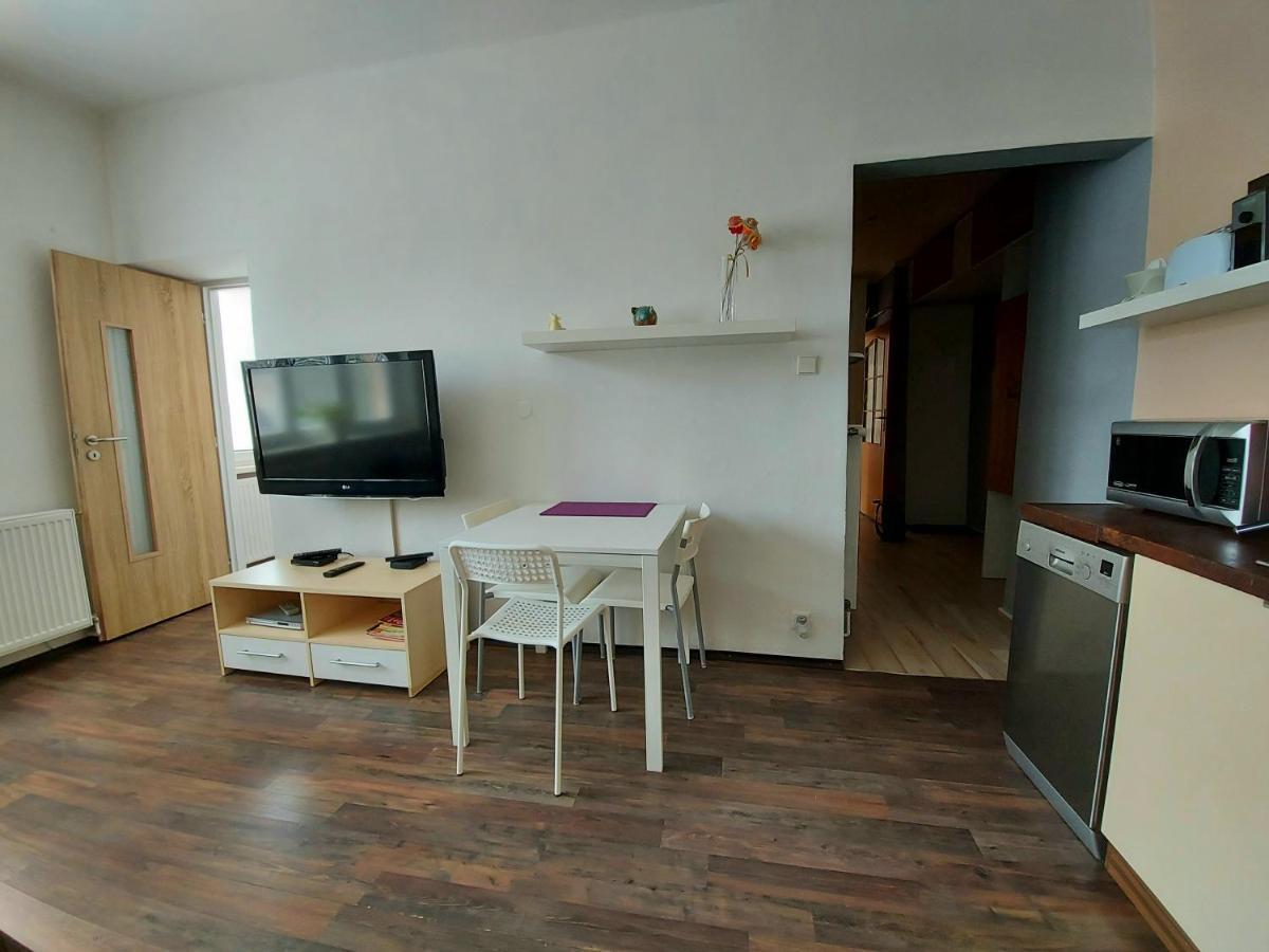 Klostrmanka - Děčín, Letná Appartamento Esterno foto